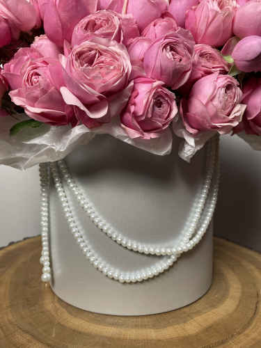 Композиция из пионовидных кустовых роз Сильва Пинк 