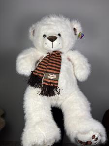 Белый Мишка