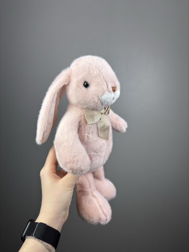 Зайка с галстуком