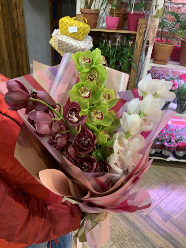 Букет из орхидей «Таинственная Азия»