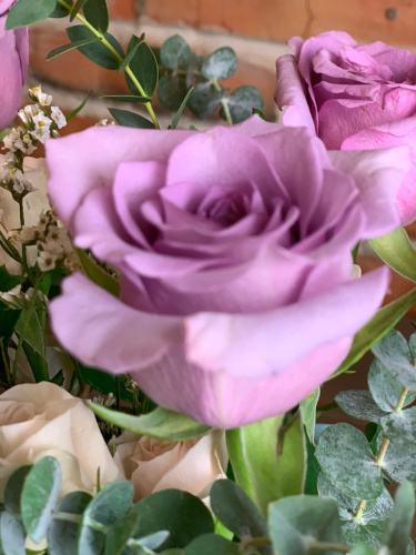 Подставка на 9 колб с кустовыми розами